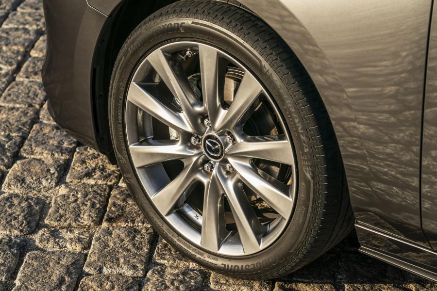 Колеса Mazda3 Skyactiv-X Sedan (BP) 2019 года  (WW) (фото 24 из 37)